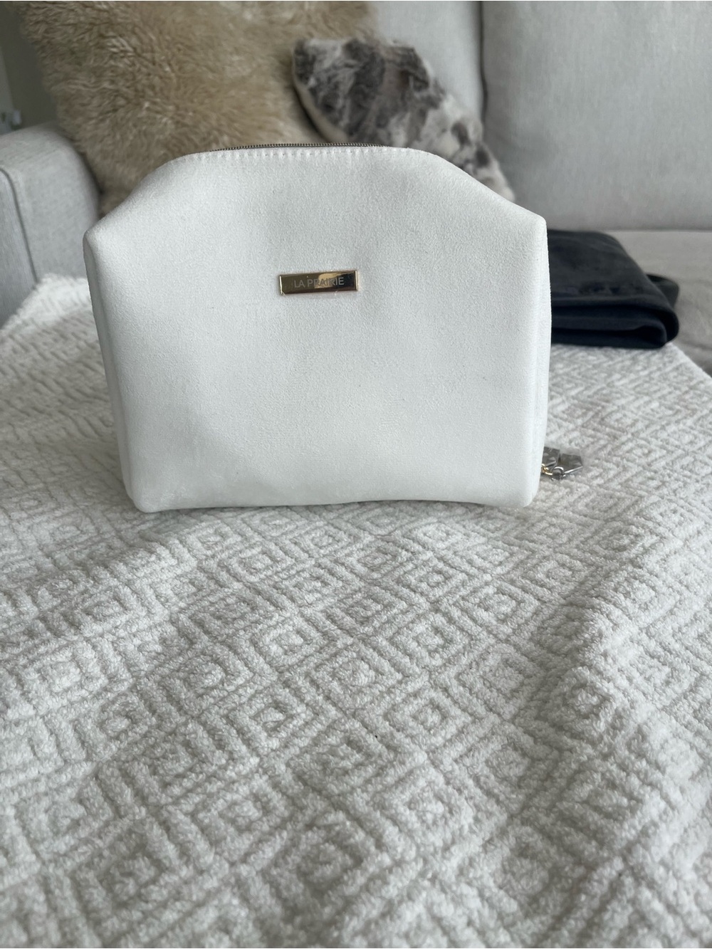 La Prairie White Leather Cosmetic Pouch with Gold Logo